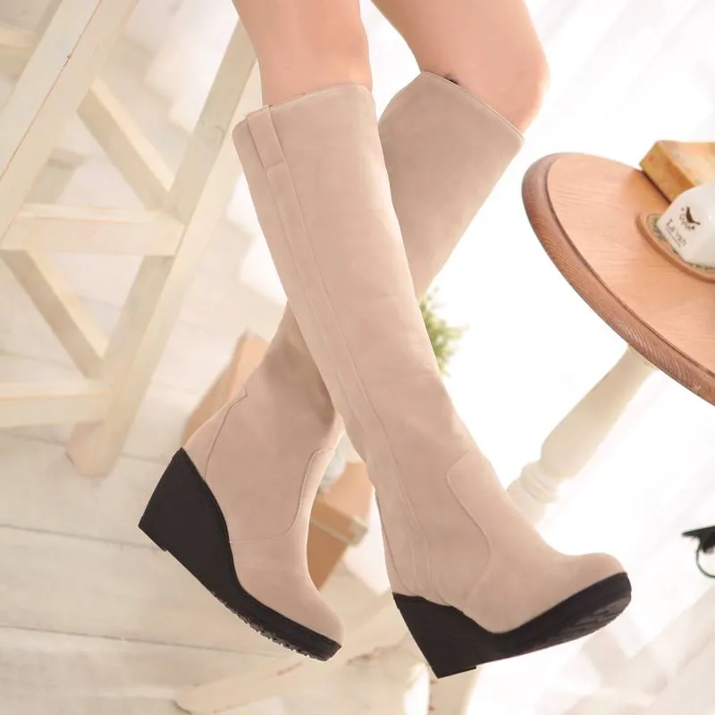 Chic and Stylish Knee High Platform Boots