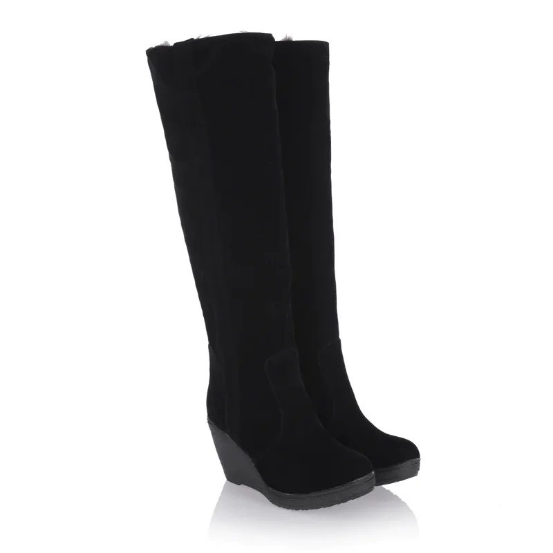 Chic and Stylish Knee High Platform Boots