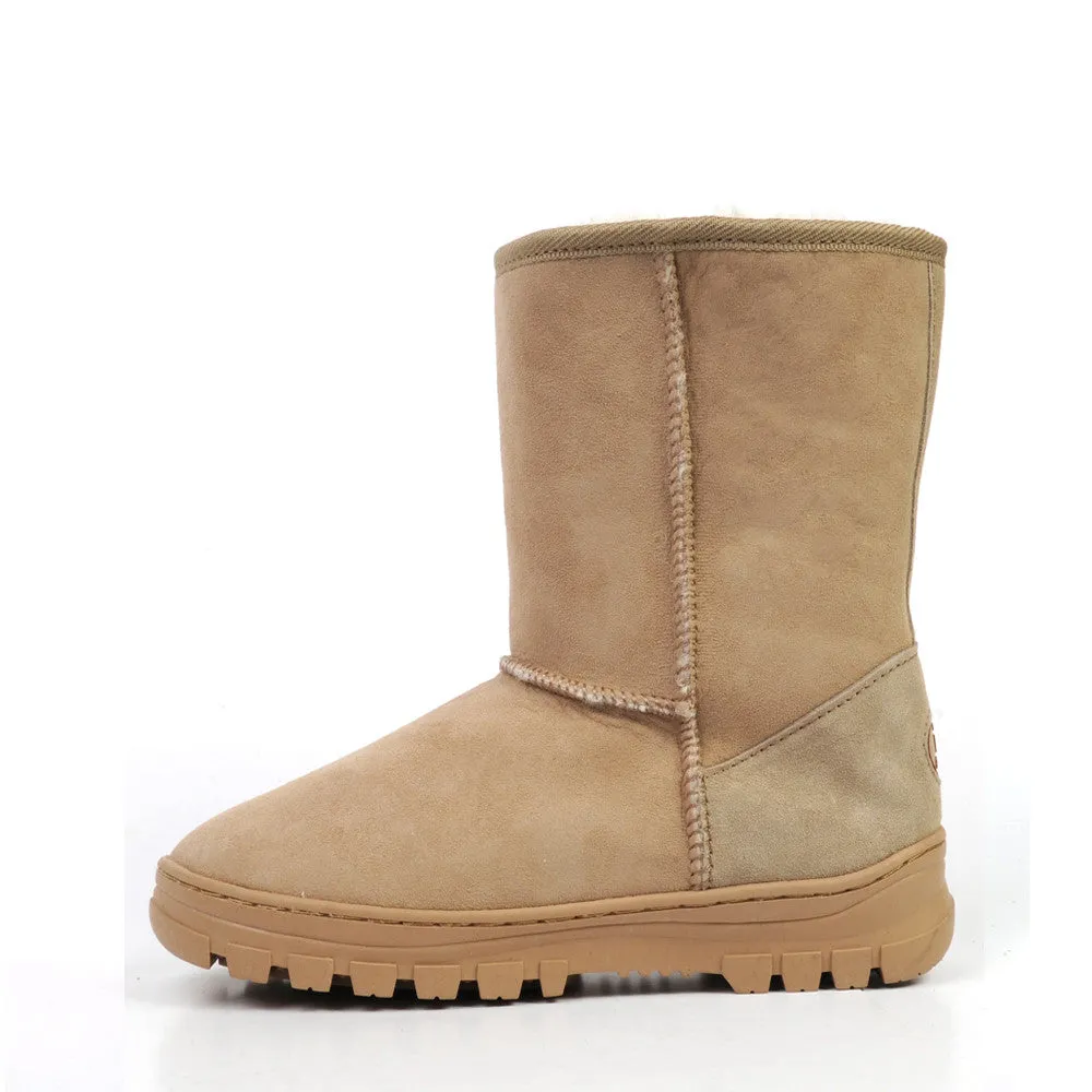 Everly Medium Ugg Boot - Sand