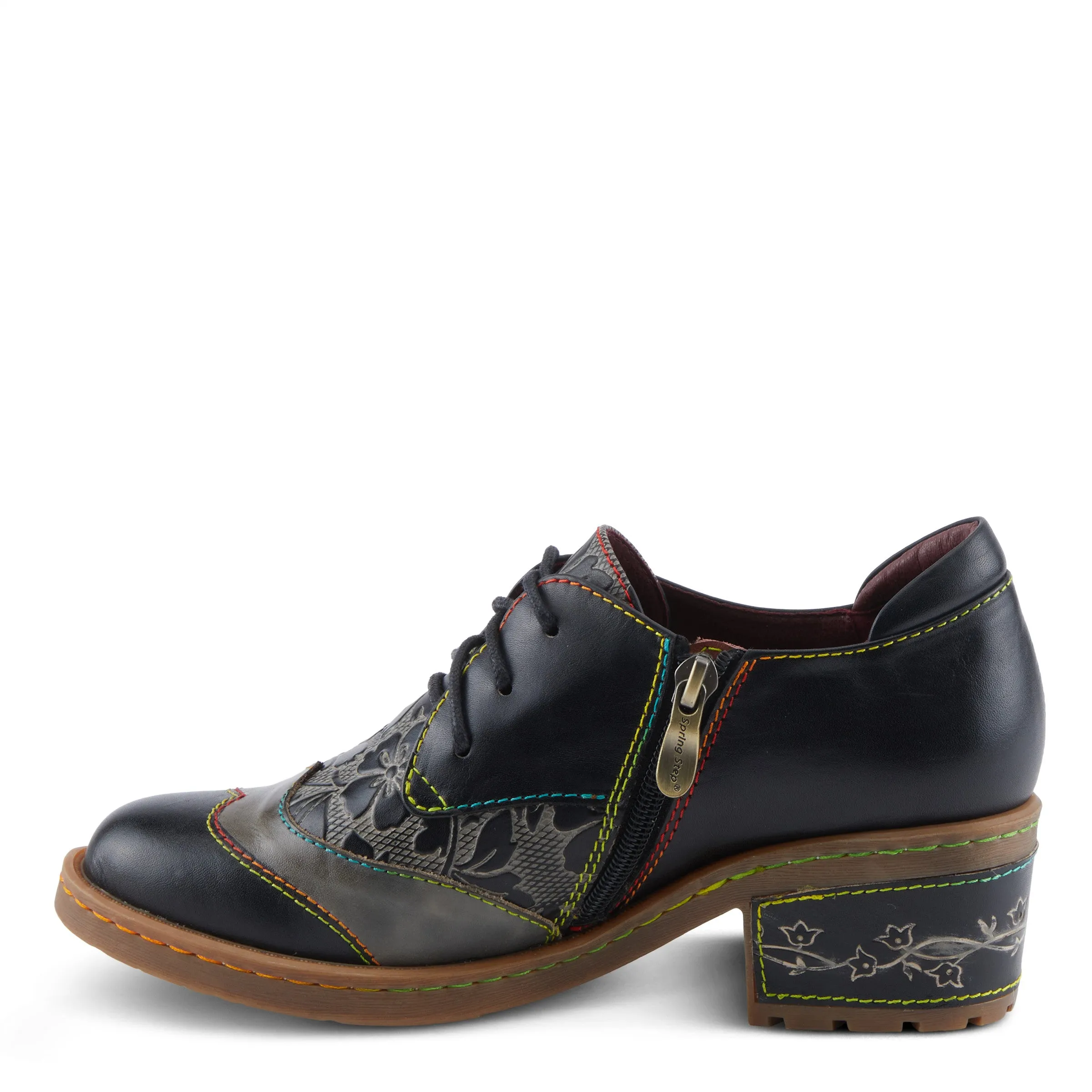 L'Artiste Briteetoe Classic Lace Up Shoes