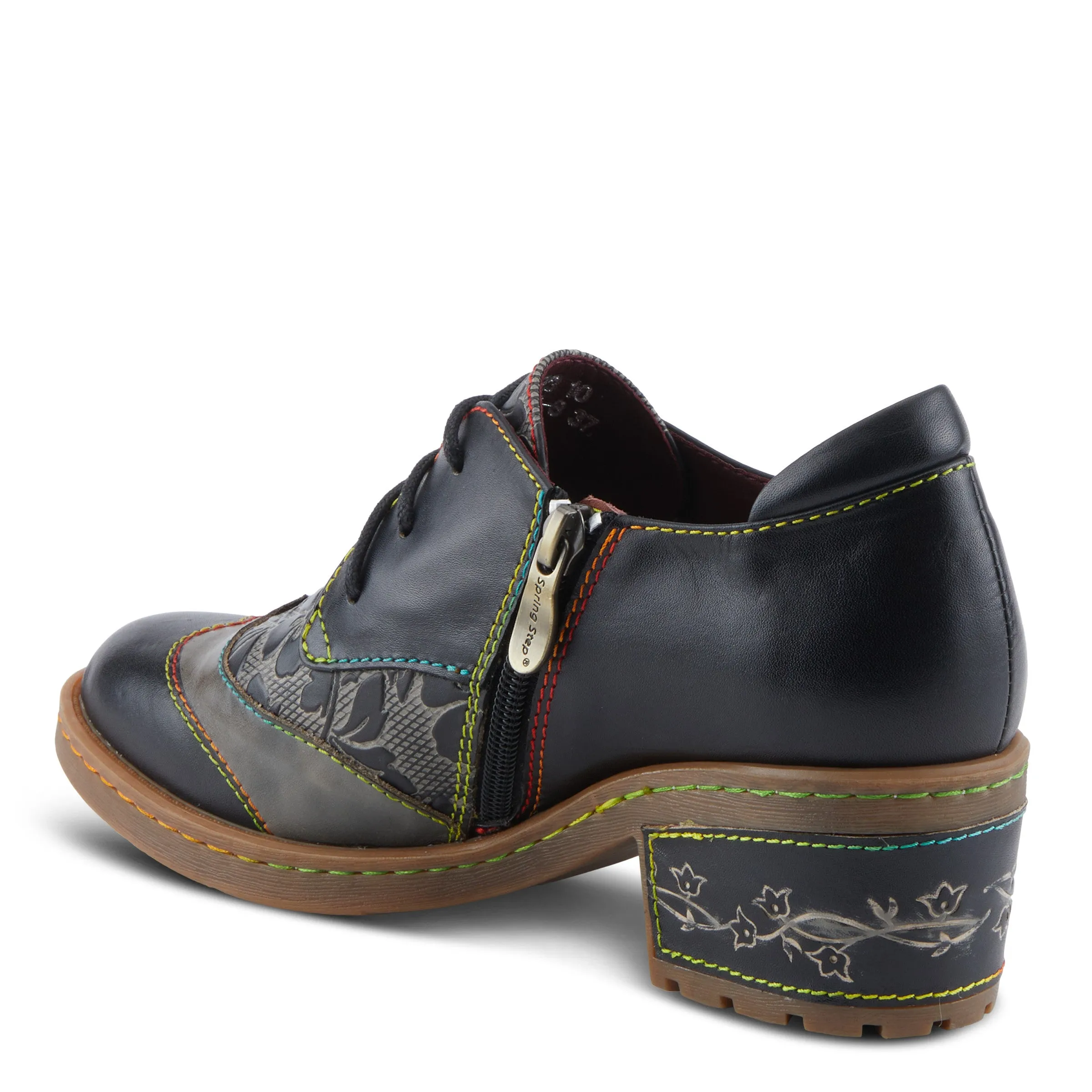 L'Artiste Briteetoe Classic Lace Up Shoes