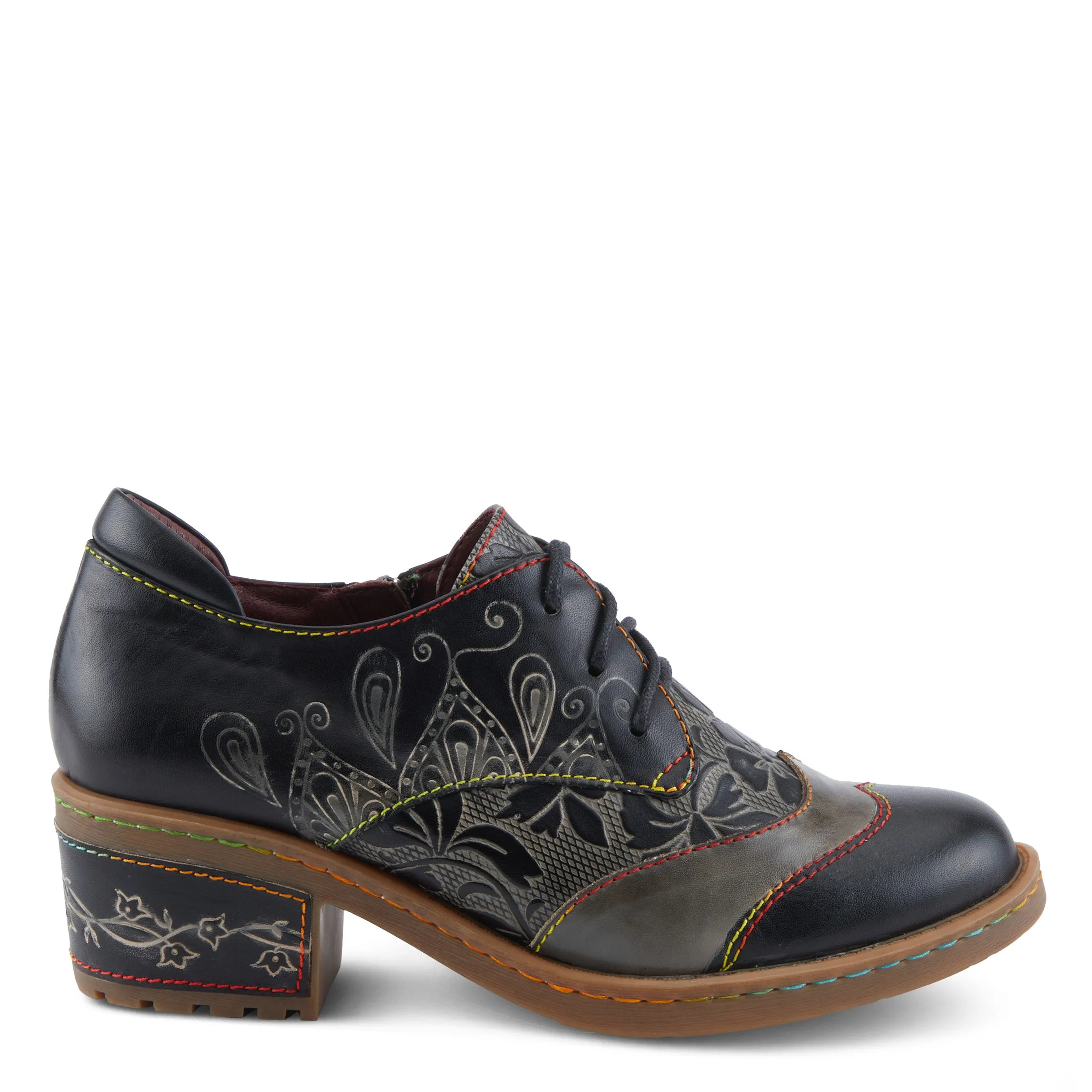 L'Artiste Briteetoe Classic Lace Up Shoes